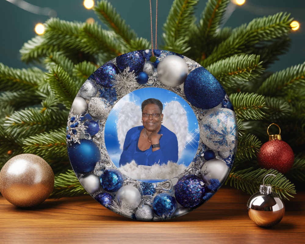 Glass Ornaments - Blue Wreath Photo #2